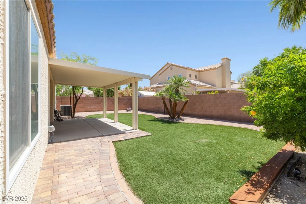 1515 Horizon Crest, Henderson, NV 89012