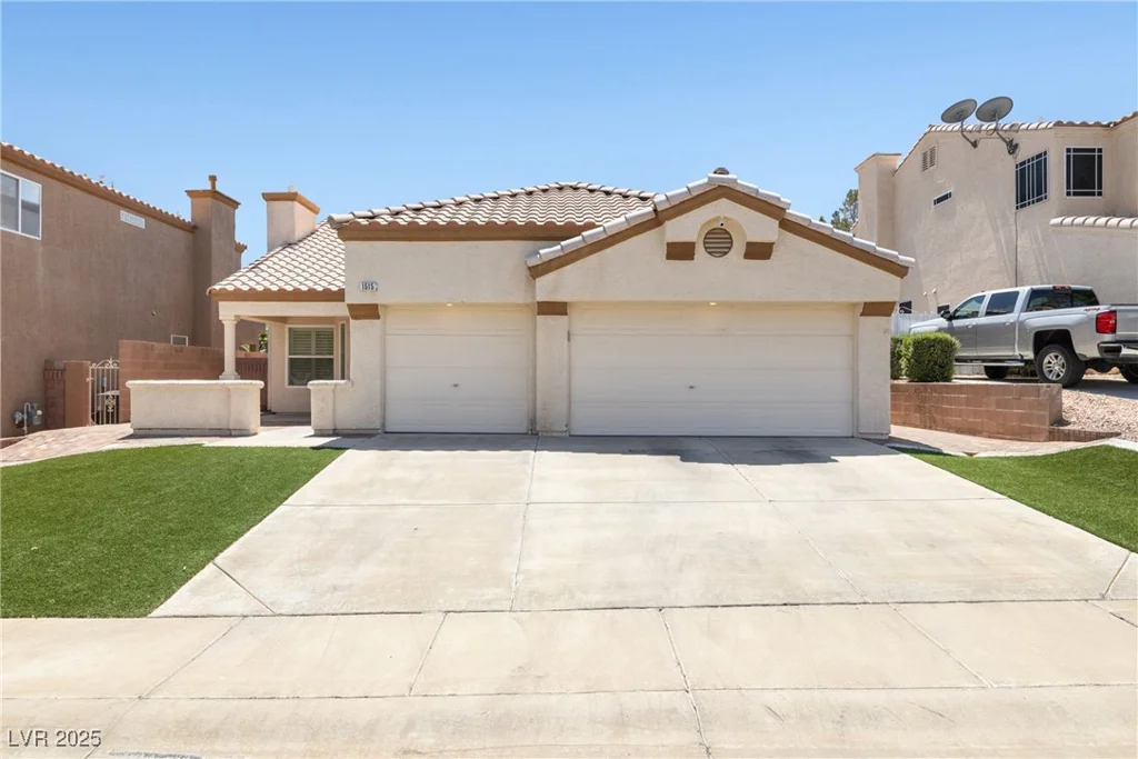 1515 Horizon Crest, Henderson, NV 89012
