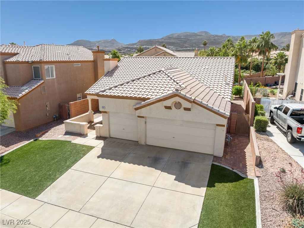 1515 Horizon Crest, Henderson, NV 89012