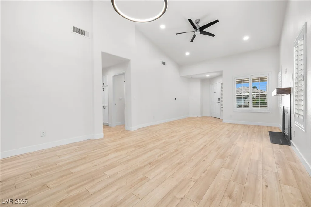 1515 Horizon Crest, Henderson, NV 89012