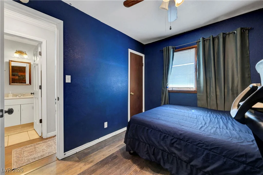 4556 Kenilworth, Las Vegas, NV 89147