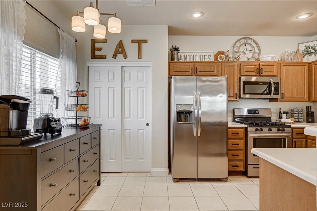 67 Dow Jones, Henderson, NV 89074