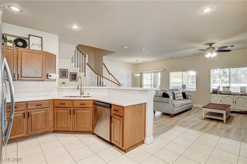 67 Dow Jones, Henderson, NV 89074