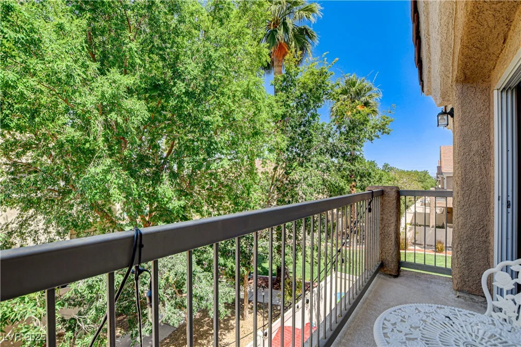 67 Dow Jones, Henderson, NV 89074