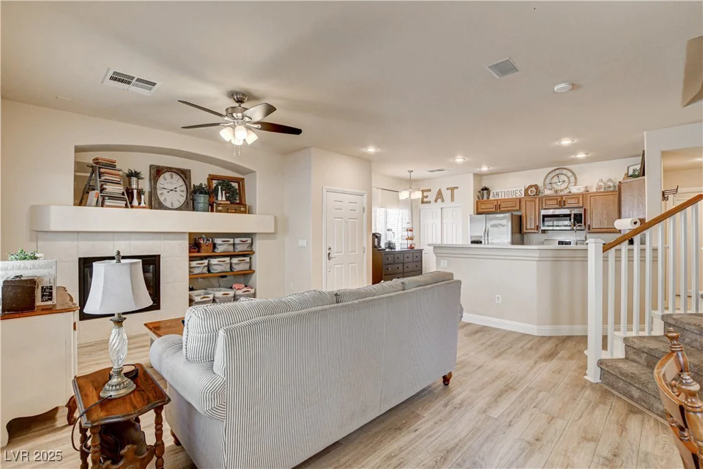 67 Dow Jones, Henderson, NV 89074