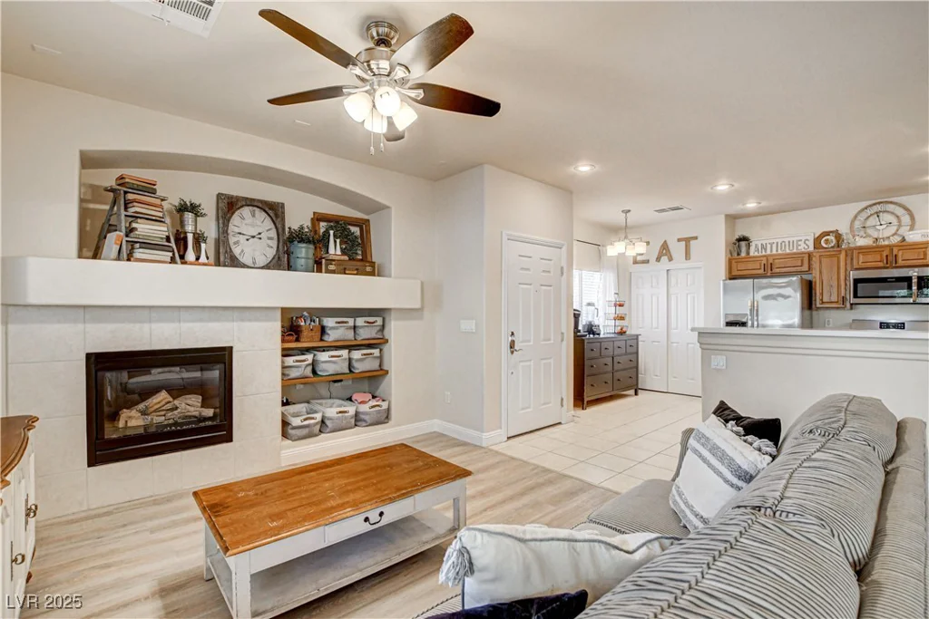 67 Dow Jones, Henderson, NV 89074