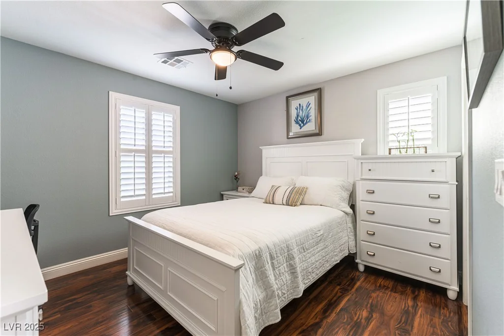 10229 Mayflower Bay, Las Vegas, NV 89166