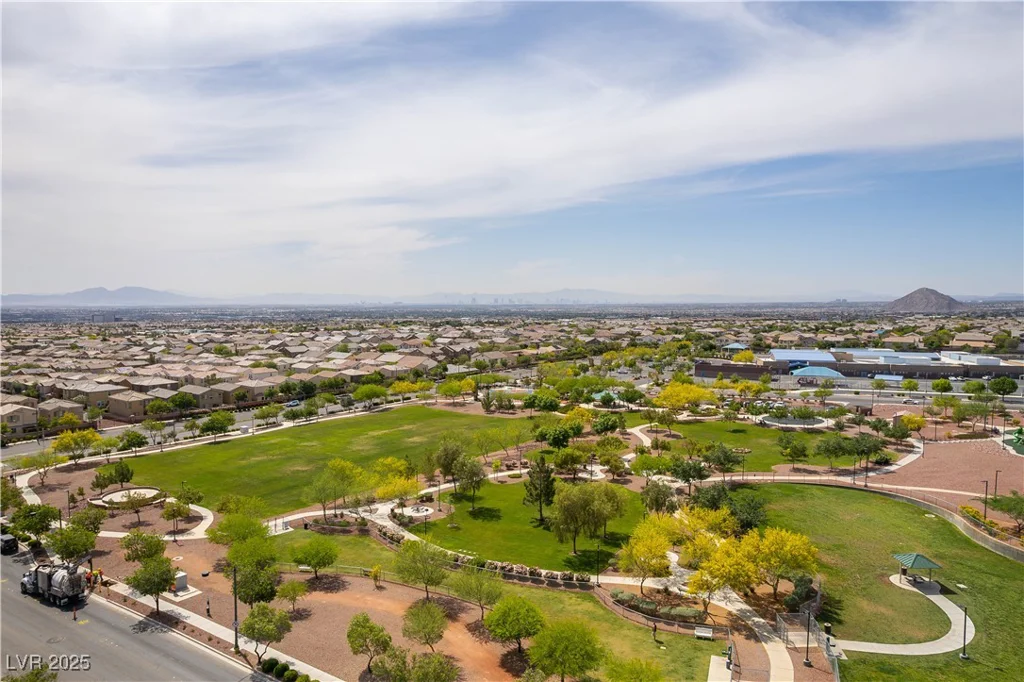 10229 Mayflower Bay, Las Vegas, NV 89166