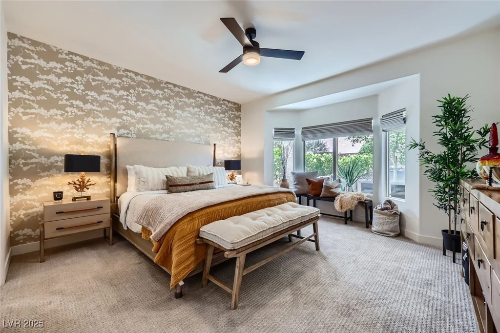 2107 Desert Woods, Henderson, NV 89012