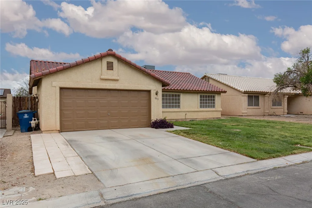 1835 Banaba, Las Vegas, NV 89156