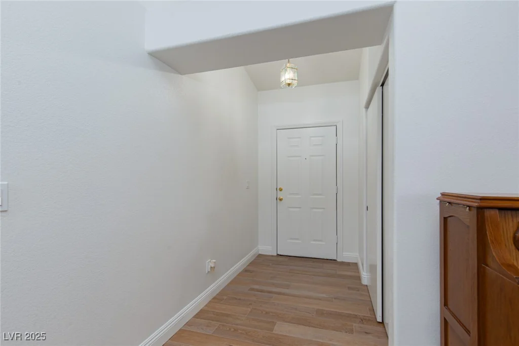 1835 Banaba, Las Vegas, NV 89156