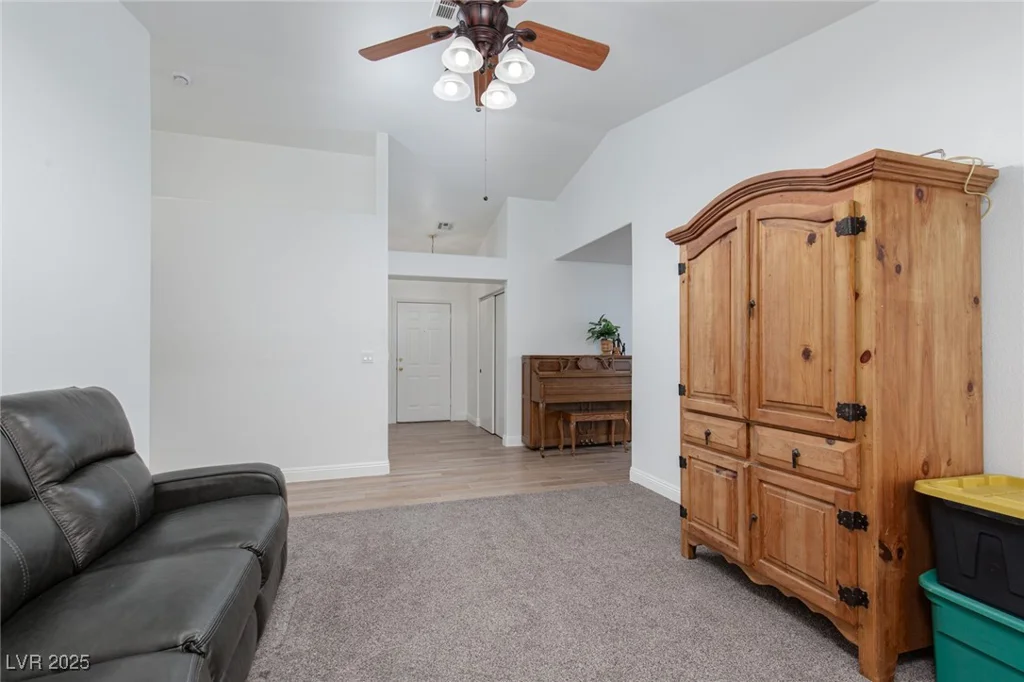 1835 Banaba, Las Vegas, NV 89156