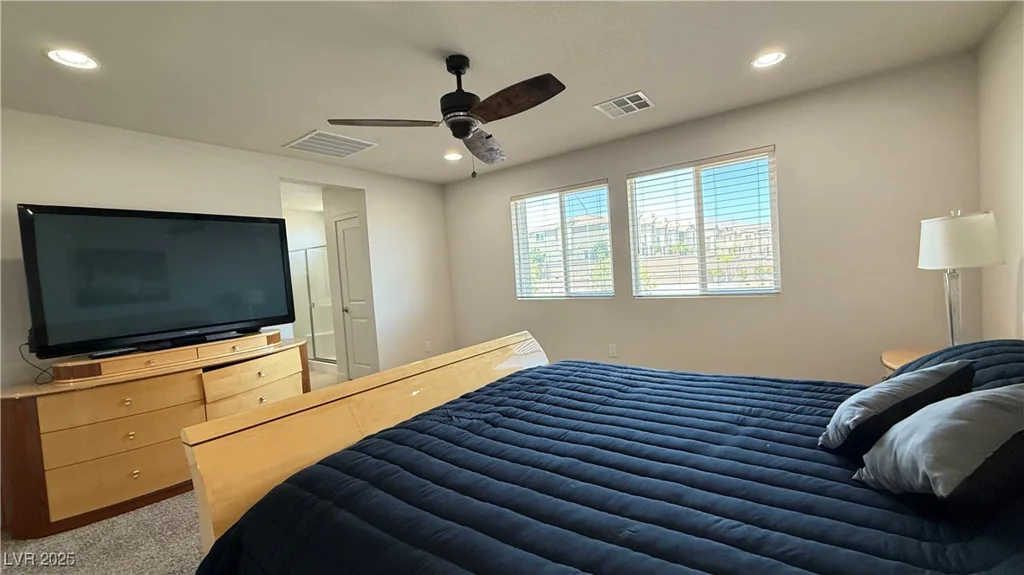 2924 Sunday Silence, North Las Vegas, NV 89086