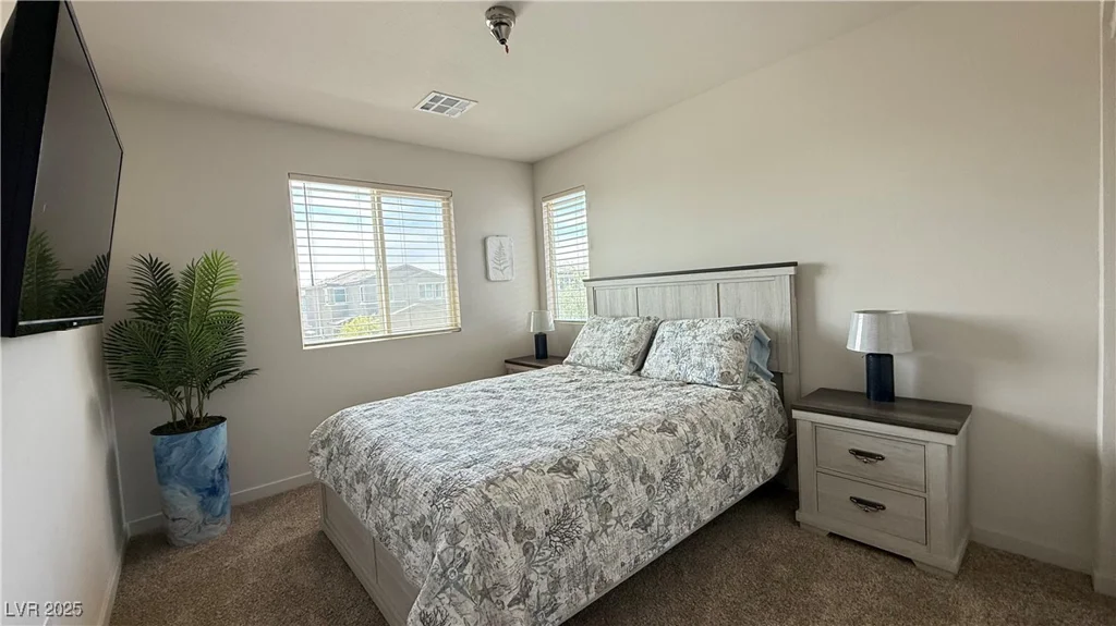 2924 Sunday Silence, North Las Vegas, NV 89086
