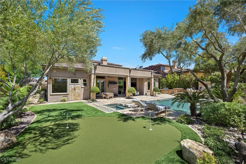 9 Clear Crossing, Henderson, NV 89052