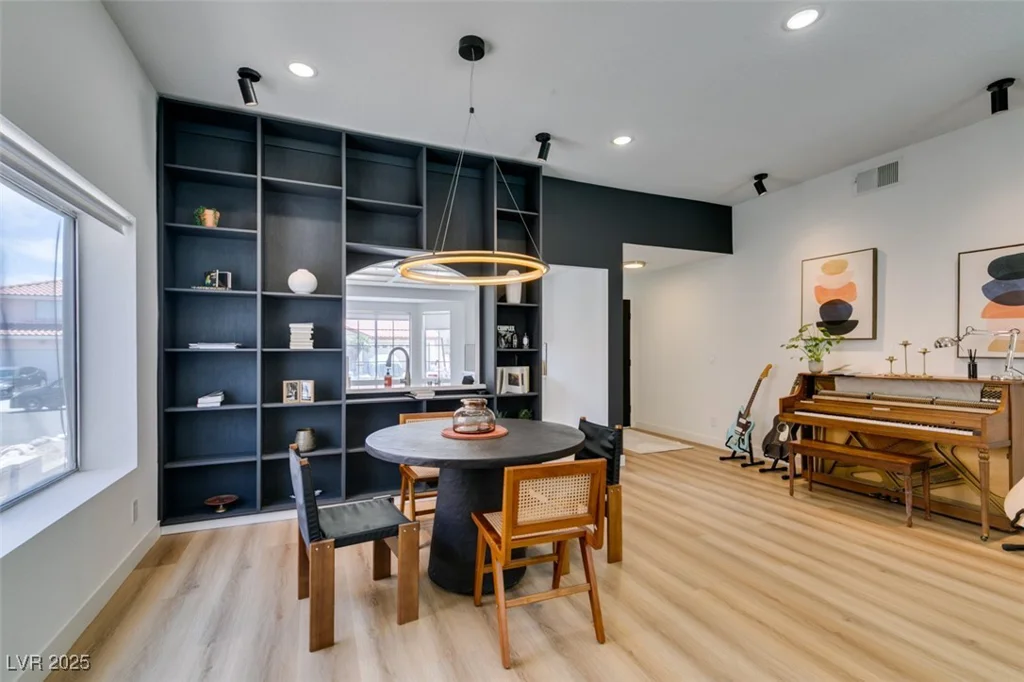 8640 Trafalgar, Las Vegas, NV 89117