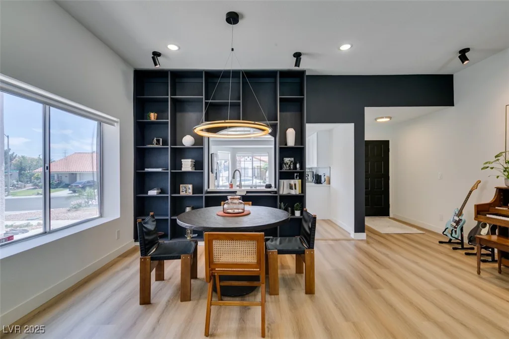 8640 Trafalgar, Las Vegas, NV 89117