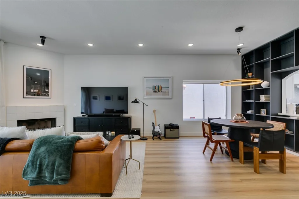 8640 Trafalgar, Las Vegas, NV 89117