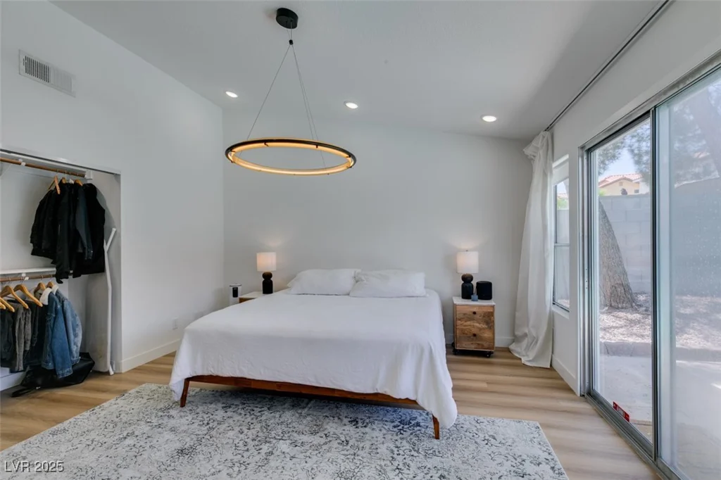 8640 Trafalgar, Las Vegas, NV 89117