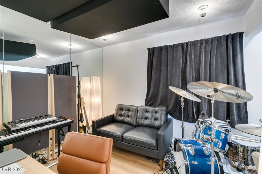 8640 Trafalgar, Las Vegas, NV 89117