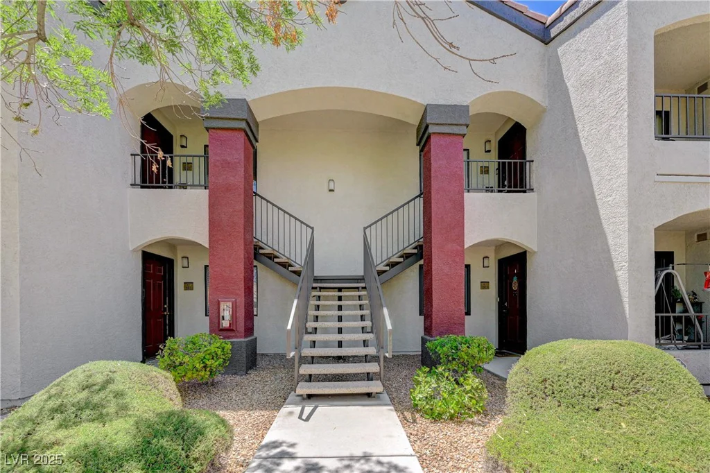 950 Seven Hills, Henderson, NV 89052