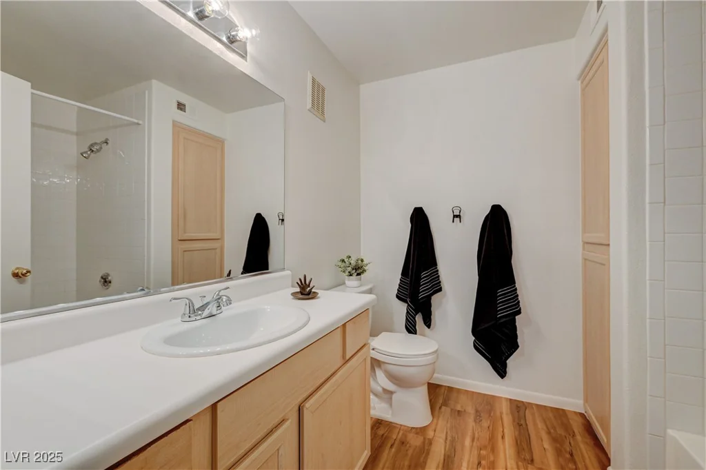 950 Seven Hills, Henderson, NV 89052