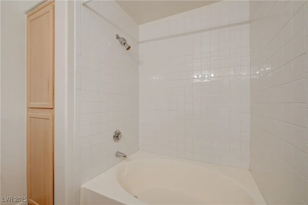 950 Seven Hills, Henderson, NV 89052