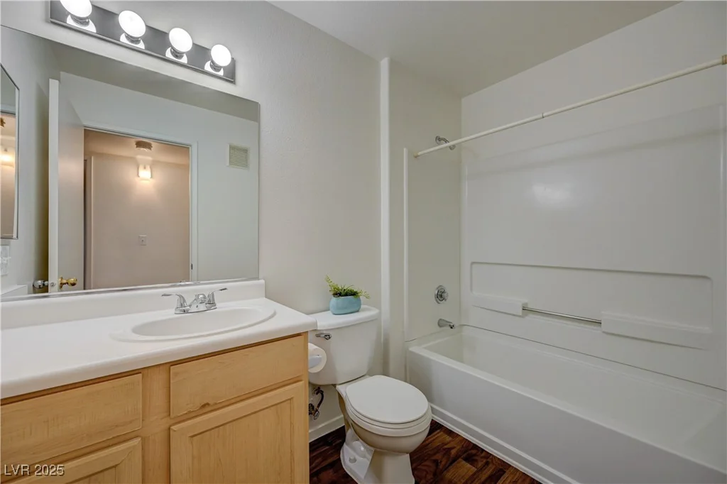 950 Seven Hills, Henderson, NV 89052