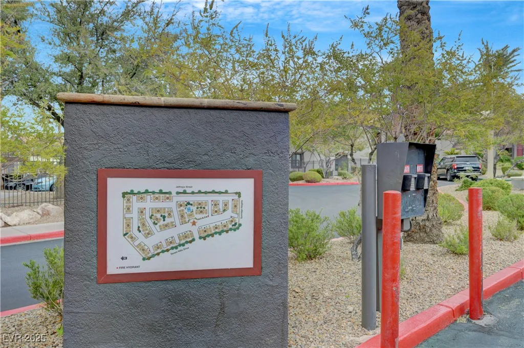 950 Seven Hills, Henderson, NV 89052
