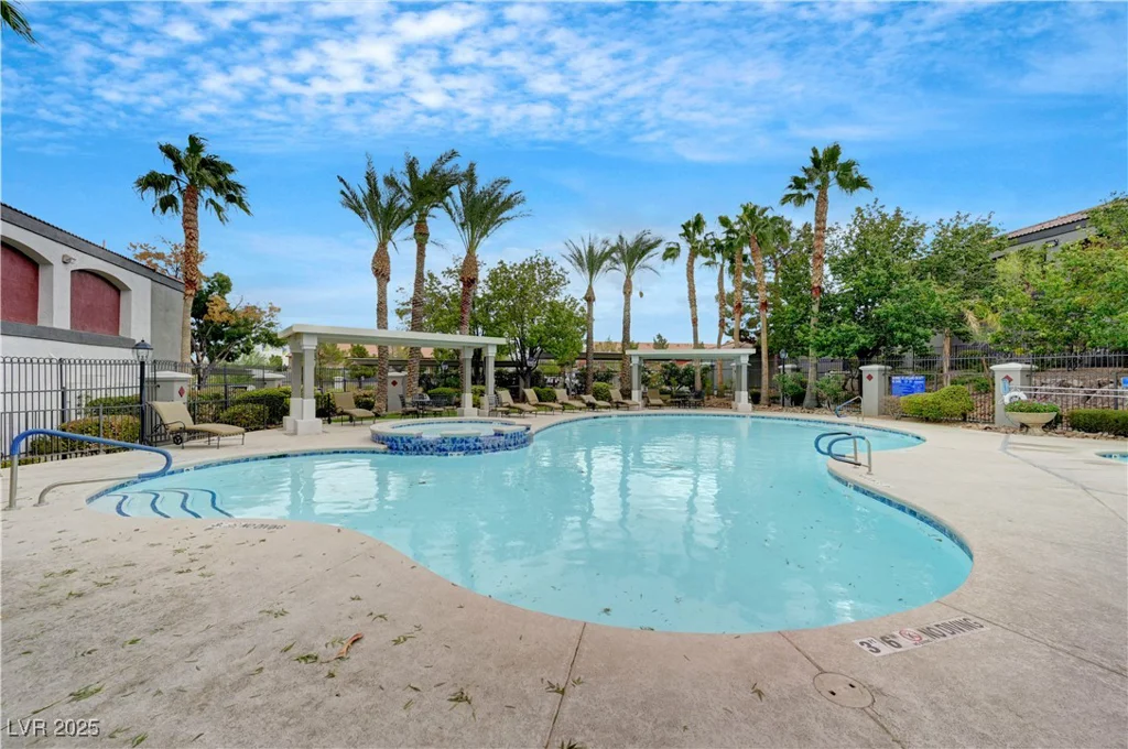 950 Seven Hills, Henderson, NV 89052