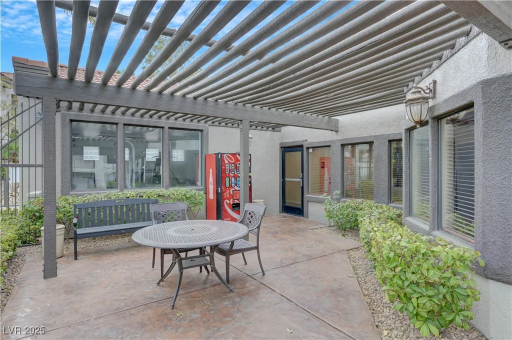 950 Seven Hills, Henderson, NV 89052