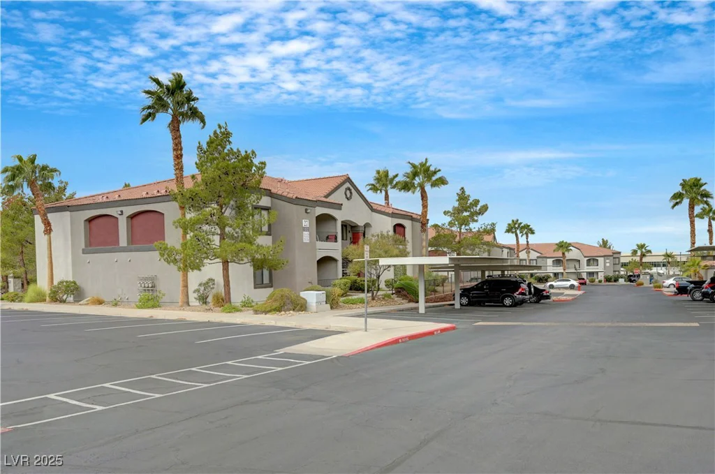950 Seven Hills, Henderson, NV 89052