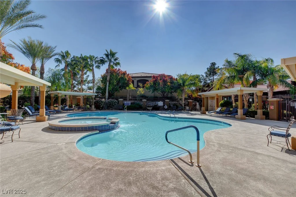 950 Seven Hills, Henderson, NV 89052