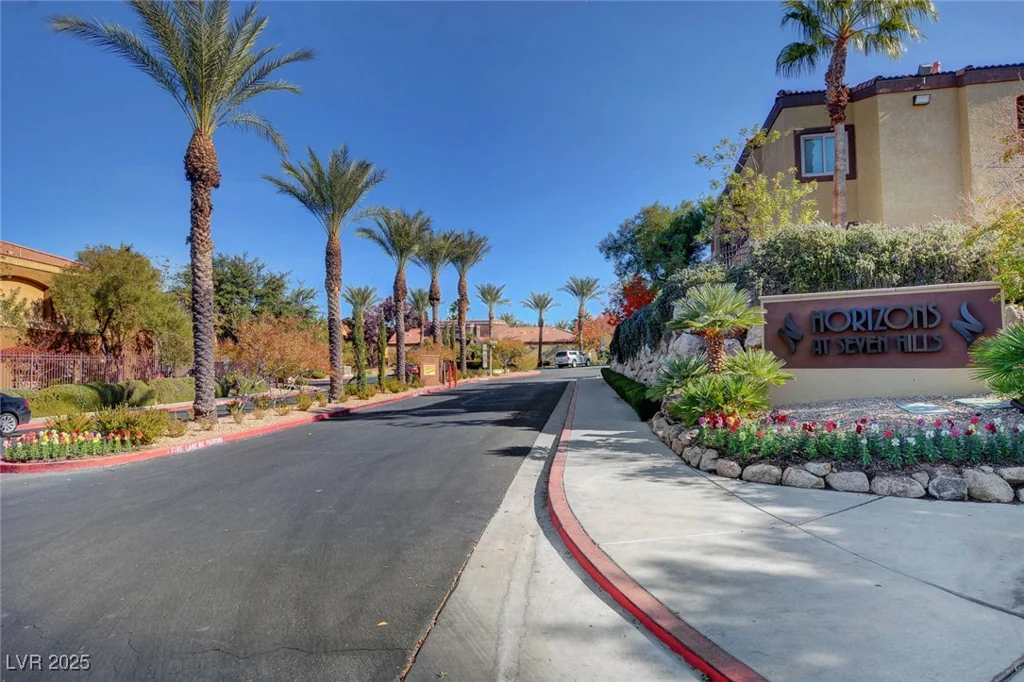 950 Seven Hills, Henderson, NV 89052