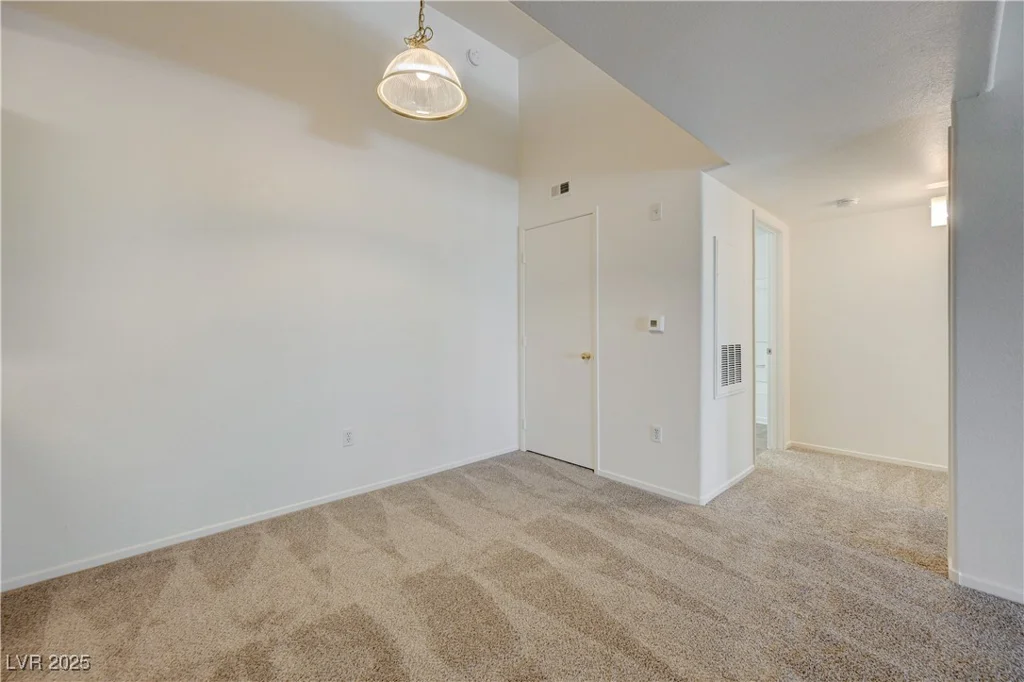 950 Seven Hills, Henderson, NV 89052