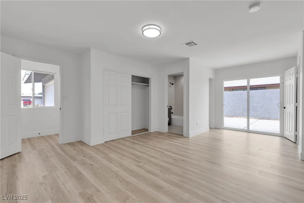 4404 Hillcrest, Las Vegas, NV 89102