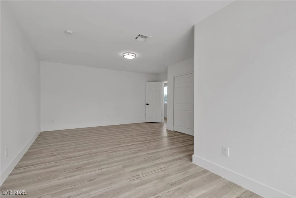 4404 Hillcrest, Las Vegas, NV 89102