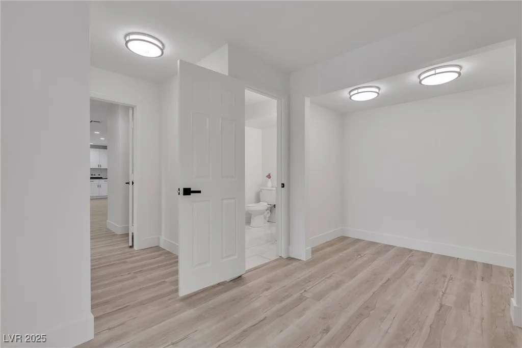 4404 Hillcrest, Las Vegas, NV 89102
