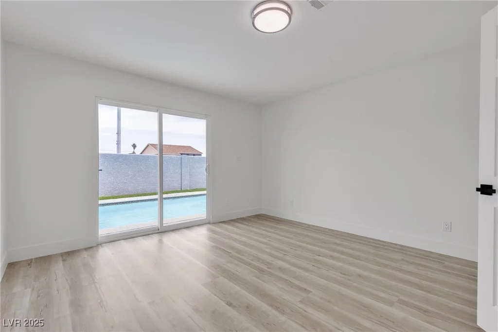 4404 Hillcrest, Las Vegas, NV 89102