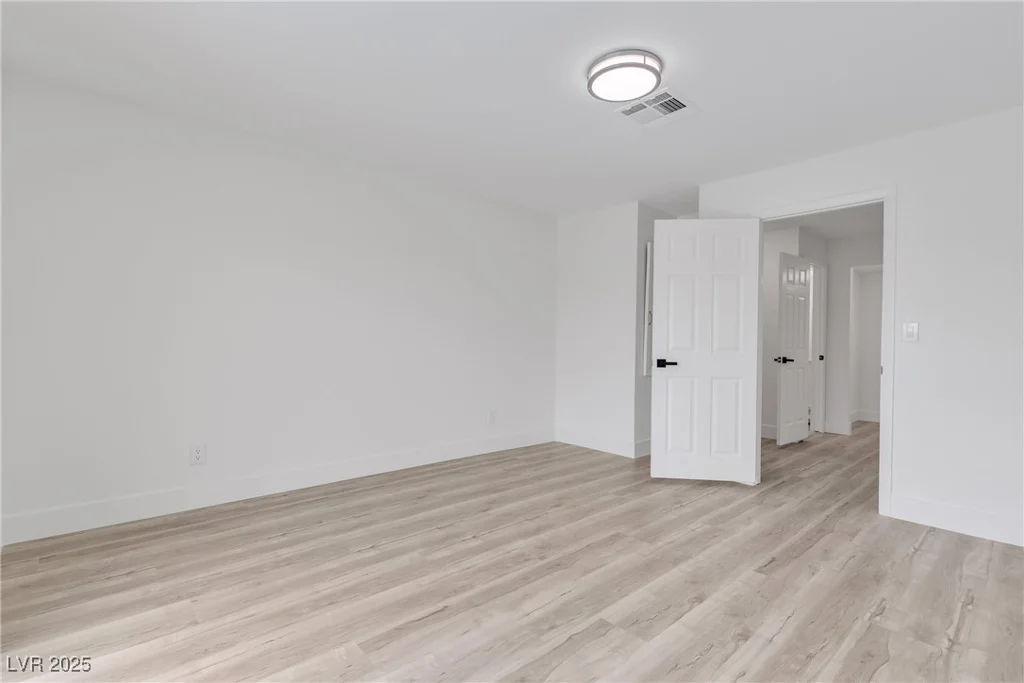 4404 Hillcrest, Las Vegas, NV 89102