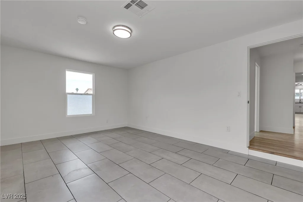 4404 Hillcrest, Las Vegas, NV 89102