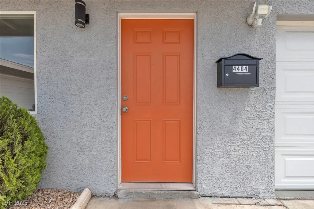 4404 Hillcrest, Las Vegas, NV 89102