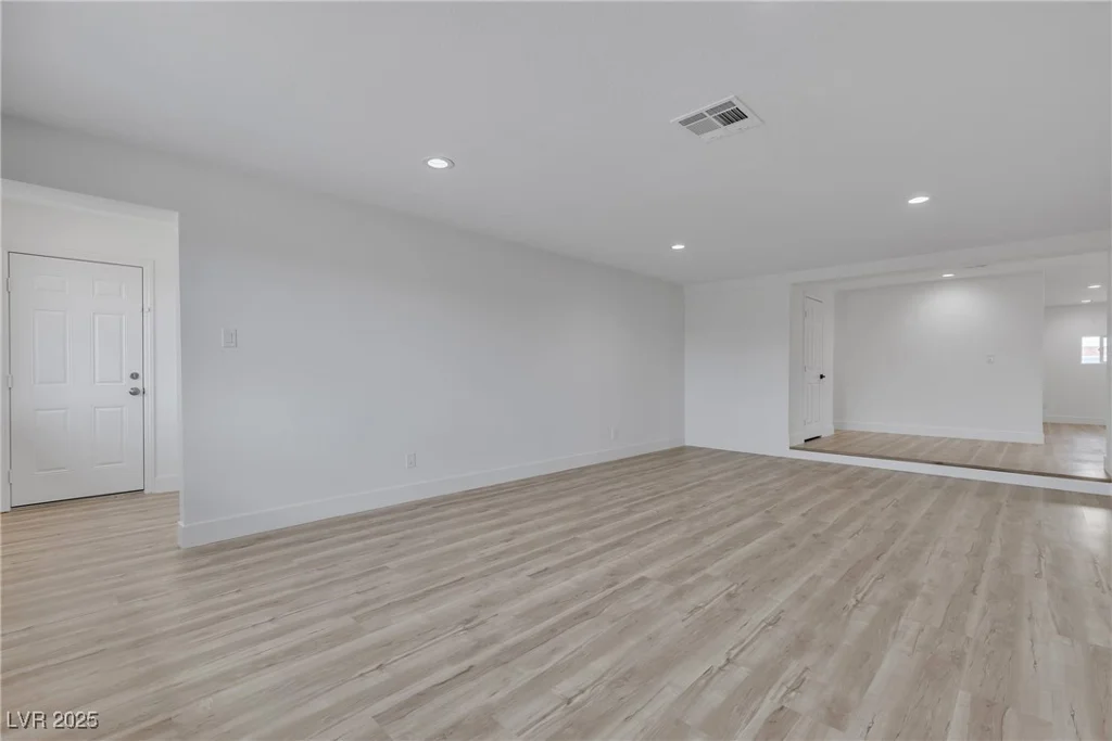 4404 Hillcrest, Las Vegas, NV 89102