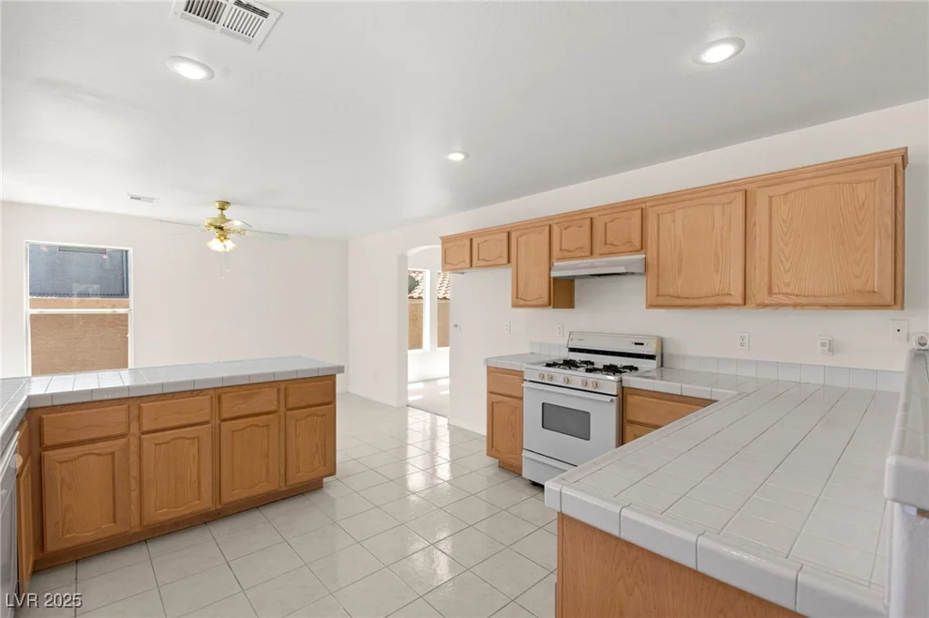 8934 Pomona, Las Vegas, NV 89147