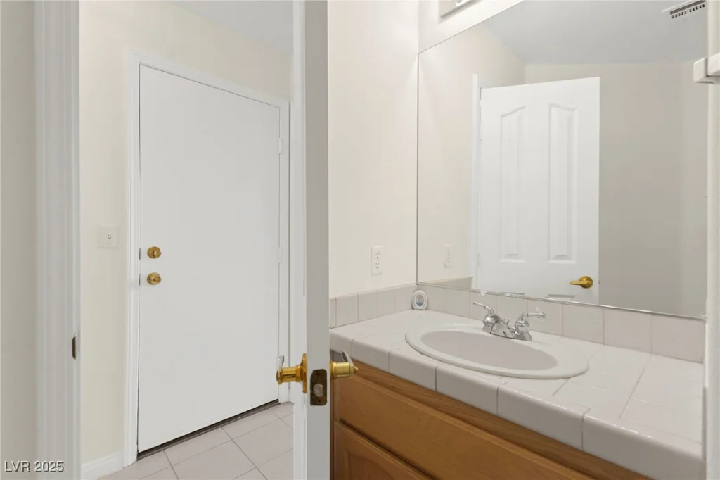 8934 Pomona, Las Vegas, NV 89147
