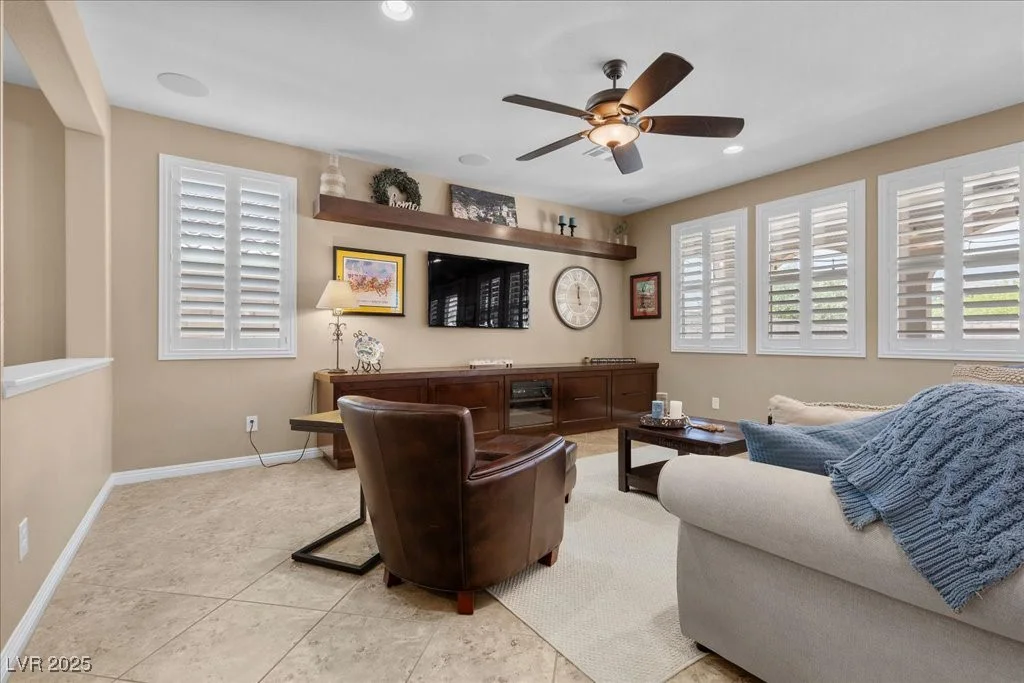 465 Cabral Peak, Las Vegas, NV 89138