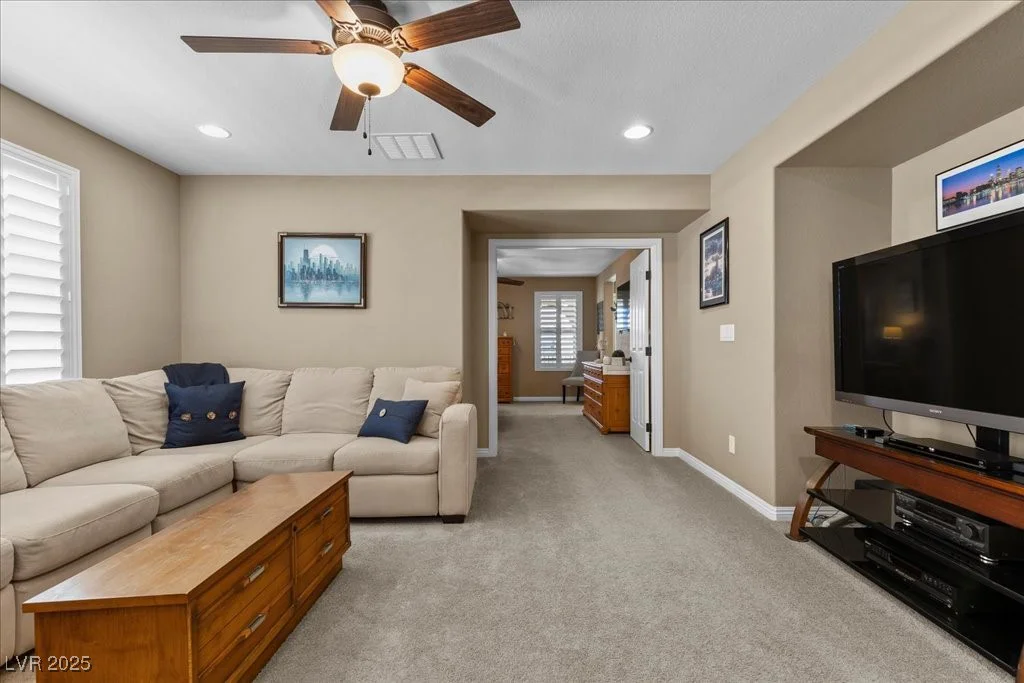 465 Cabral Peak, Las Vegas, NV 89138