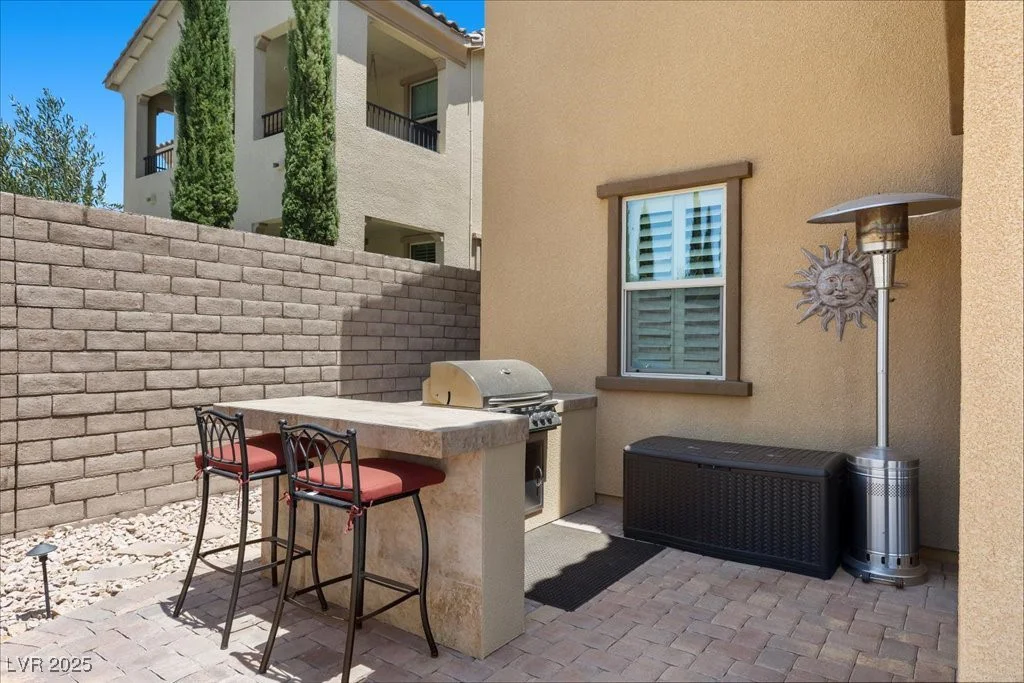 465 Cabral Peak, Las Vegas, NV 89138