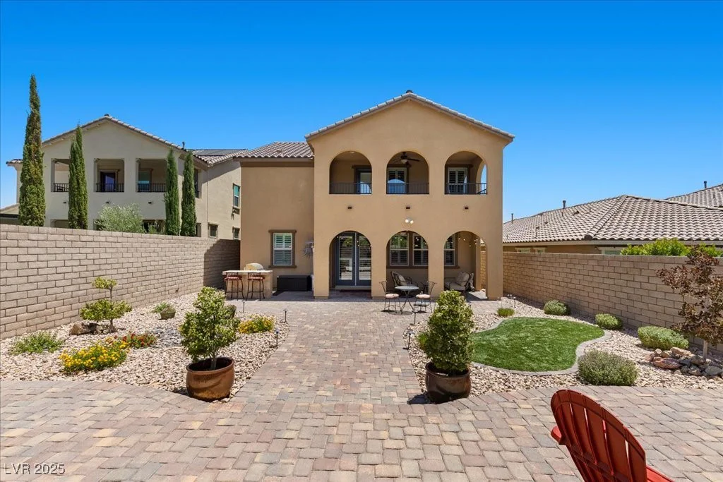 465 Cabral Peak, Las Vegas, NV 89138