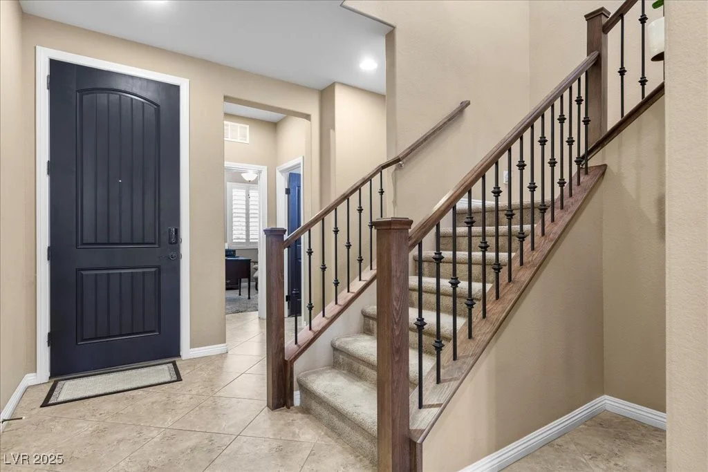 465 Cabral Peak, Las Vegas, NV 89138